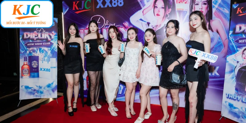 Đêm Nhạc Bùng Nổ Cùng XX88: Hành Trình Cảm Xúc Thăng Hoa