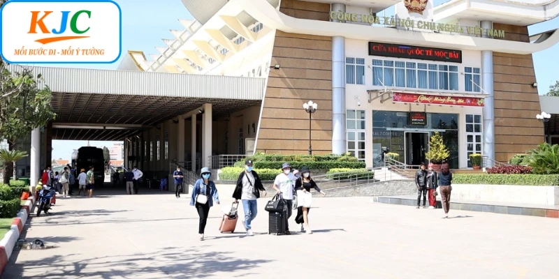 Đôi nét về cửa khẩu Mộc Bài nổi tiếng